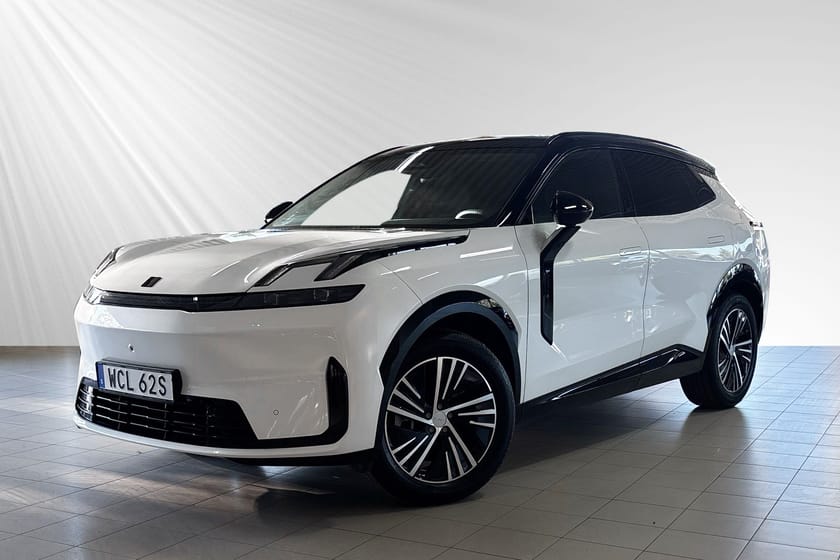 Bild 1 av Lynk & Co 08 PHEV