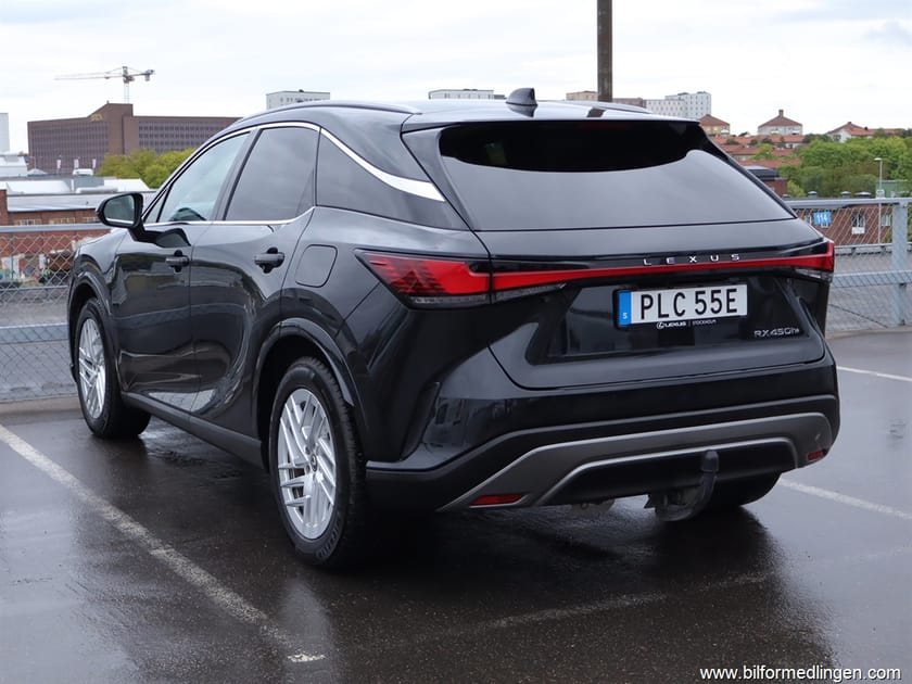 Bild 3 av Lexus RX 450h+ E-CVT 309hk HUD 360 kamera Drag
