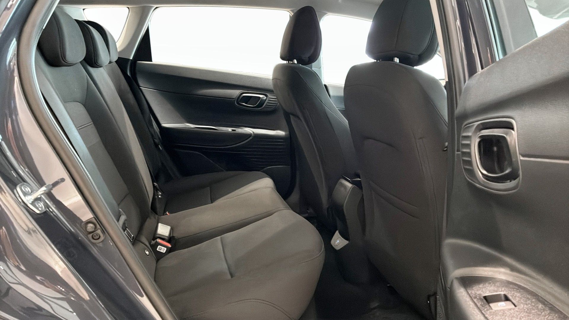Hyundai Bayon 1.0 T-GDI 2026, kuva 5/9