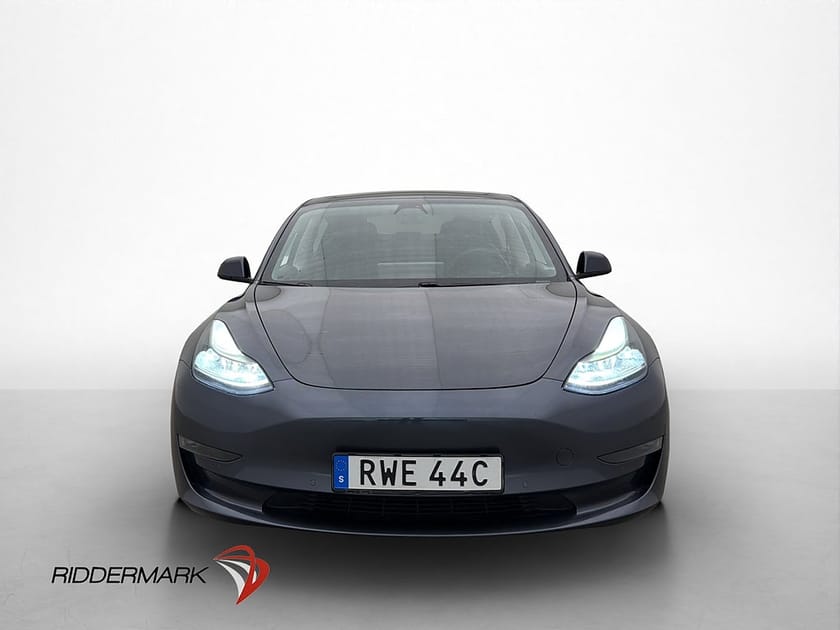 Bild 3 av Tesla Model 3 Long Range AWD Drag Värmepump Autopilot Skinn