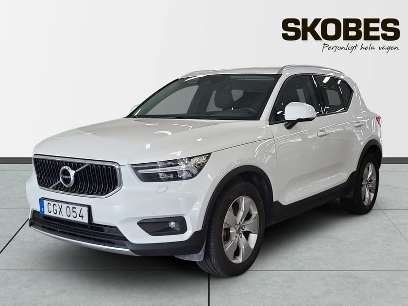 Bild 3 av Volvo XC40 B4 FWD Bensin Momentum Advanced SE