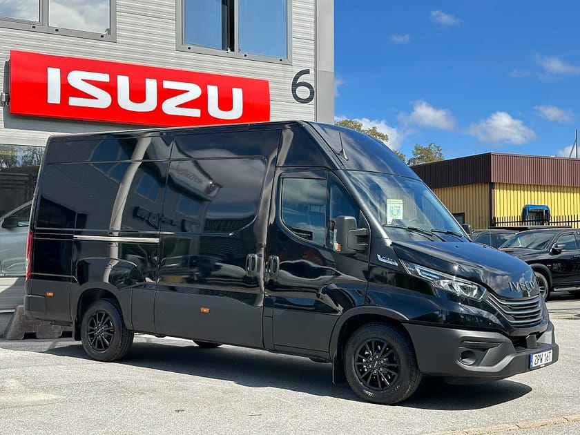 Bild 4 av Iveco Daily 35-210 Van 3.0 210 HK JTD Hi-Matic | Backkamera |
