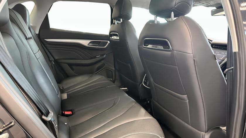 Bild 5 av MG Marvel R LUXURY