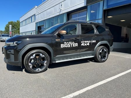 Dacia Bigster Hybrid 150 extreme 4x4 / AWD / Automat / Led ramp / Drag / Sidestep