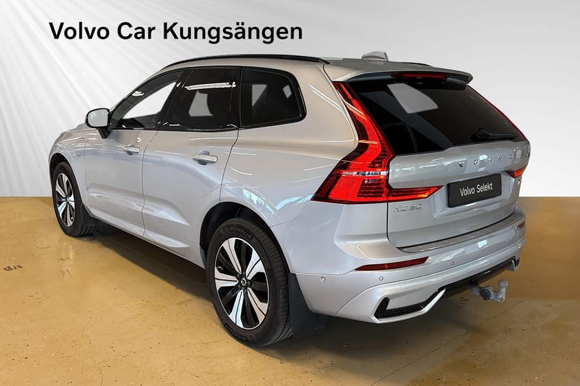 Bild 4 av Volvo XC60 T6 Plus Dark Nordic Edt DRAG/HARMAN/HUD/PANO