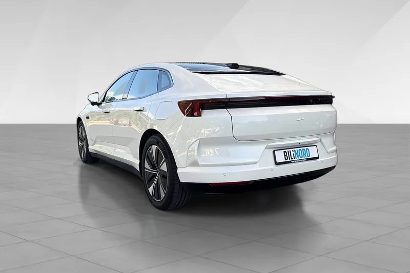 Polestar 4 Long Range Dual motor bilde 5