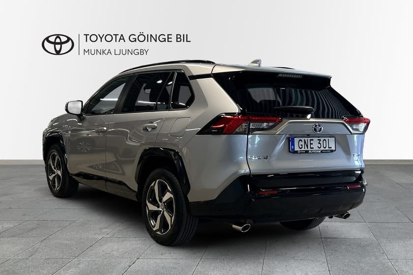 Bild 2 av Toyota RAV4 Plug-in Hybrid X-Edition vinterhjul