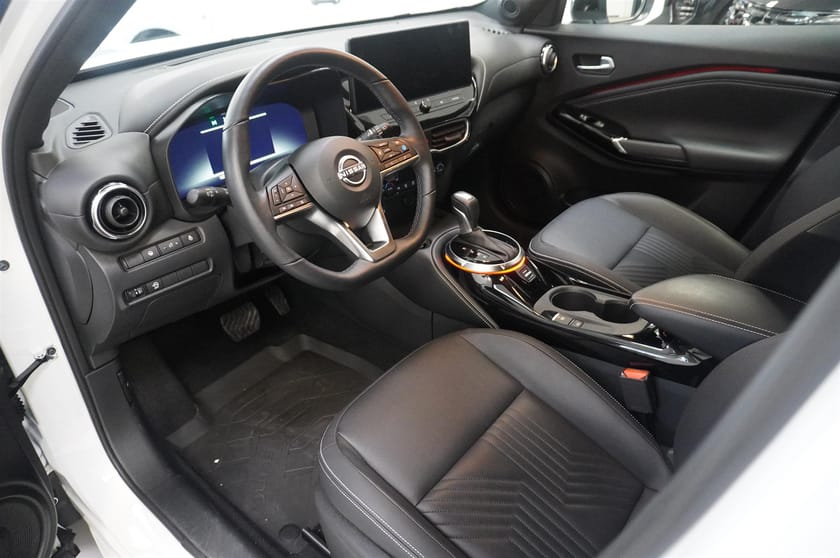 Bild 2 av Nissan Juke 1.0 DIG-T Tekna 114 hk Aut Navigation