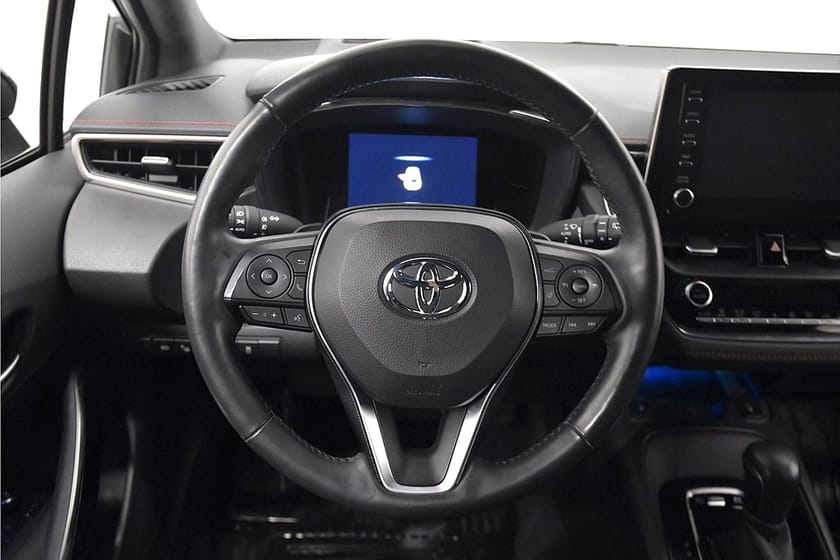 Bild 2 av Toyota Corolla Hybrid Executive HUD B-Kam Rattv 184hk