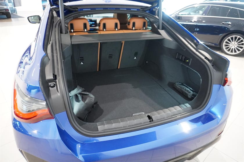 Bild 5 av BMW i4 eDrive40 Gran Coupé M Sport Active Ed Drag Aktiv Fartpilot