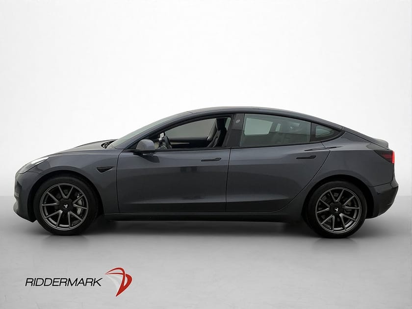 Bild 5 av Tesla Model 3 Long Range AWD Svensksåld Panorama