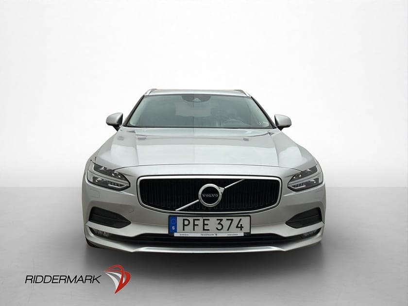 Bild 2 av Volvo V90 D4 AWD Momentum Skinn Drag Värmare Kamera Navi