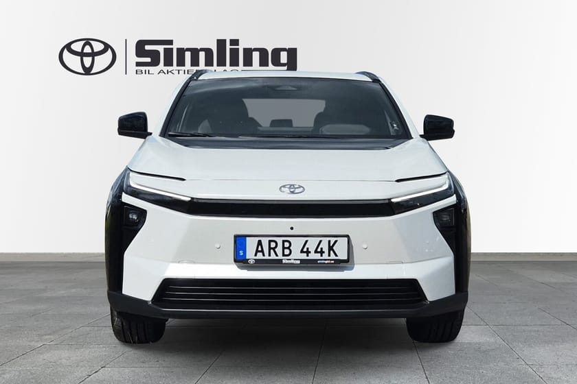 Bild 5 av Toyota bZ4X 73.1 kWh AWD Executive Panorama / Vinterhjul