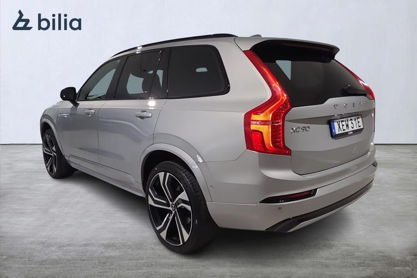 Bild 2 av Volvo XC90 7-seater Recharge T8 Ultimate Dark Edition.