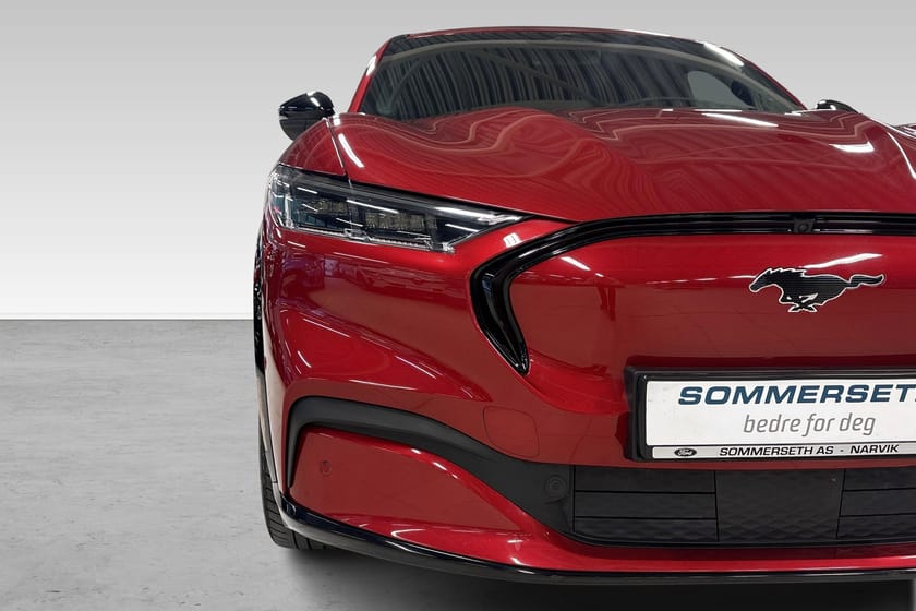 Bilde 4 av Ford Mustang Mach-E Long Range AWD Premium, B&O,  krok, serviceavtale