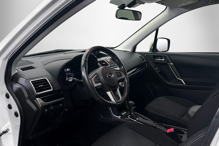 Bild 4 av Subaru Forester 2.0 4WD Lineartronic 147hk Dragkrok