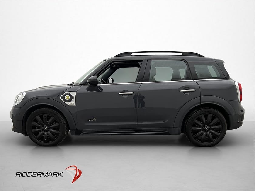 Bild 4 av MINI Countryman Cooper SE ALL4 224hk Salt II Navi B-Kamera