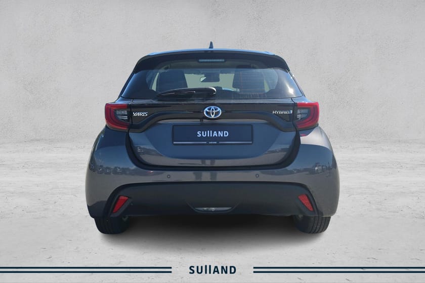 Bilde 4 av Toyota Yaris Hybrid // R.kam // DAB+ // 2 hjulsett // S.historikk