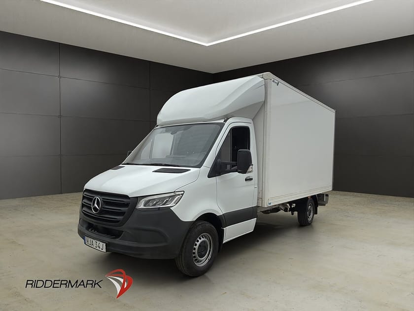 Bild 3 av Mercedes-Benz Sprinter 317 CDI RWD Chassi BAKGAVELLYFT Sidodör CARPLAY Moms