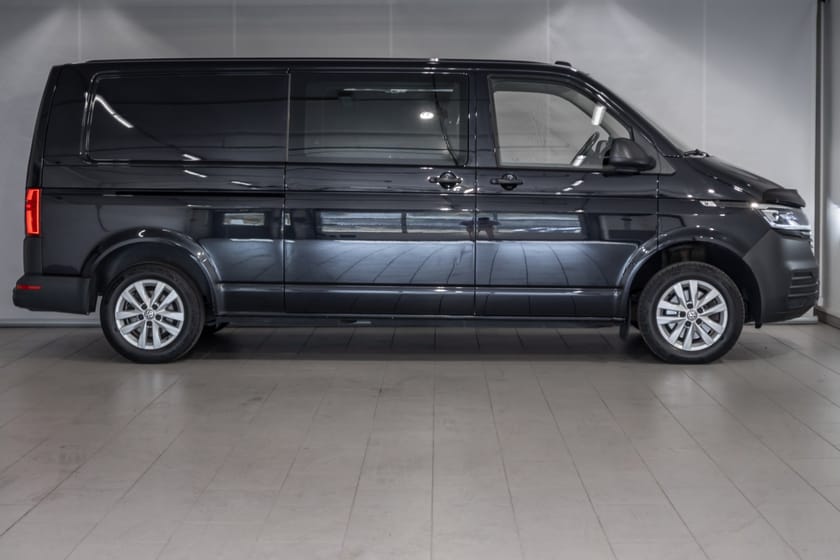 Bilde 2 av Volkswagen Transporter Lang 150 TDI 4M DSG