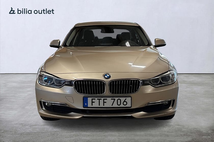 Bild 3 av BMW 320d xDrive Sedan Luxury Line / M-Värmare / Elstol m. minne