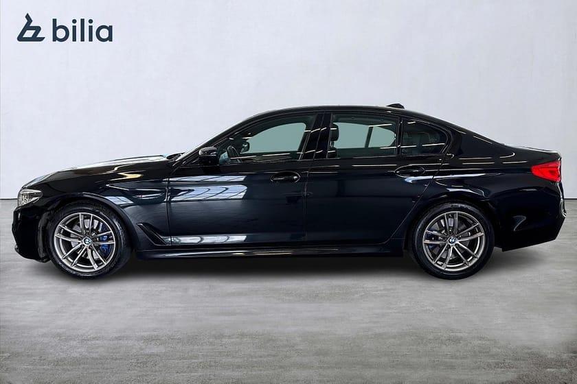 Bild 3 av BMW 530d xDrive Sedan M Sport H/K Pano 360 Komfortstolar Värmare