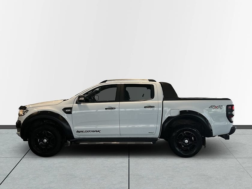 Bild 4 av Ford Ranger Dubbelhytt 3.2 TDCi 4x4 Aut Kamera/Kedja/Dvärm/Lock/SoV
