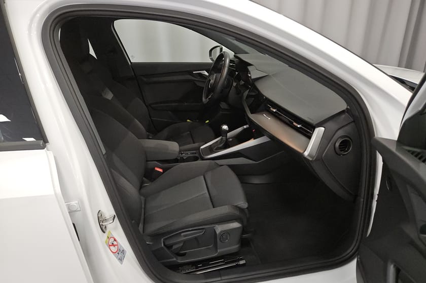 Bild 5 av Audi A3 Sportback 35 TFSI Proline 150HK Aut