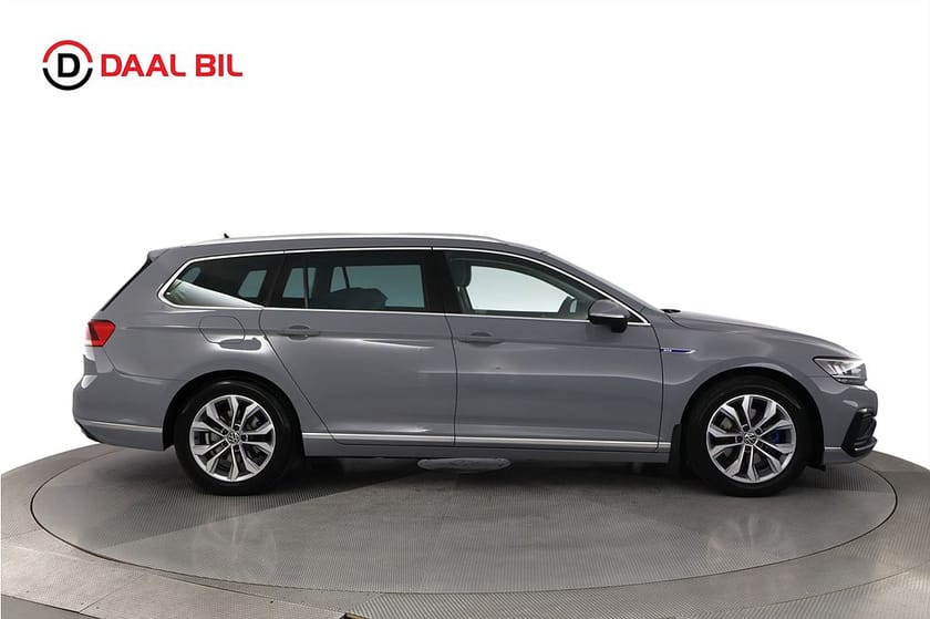 Bild 5 av Volkswagen Passat Sportscombi GTE 1.4 TSI 218HK DRAG VÄRMARE B-KAMERA NAV