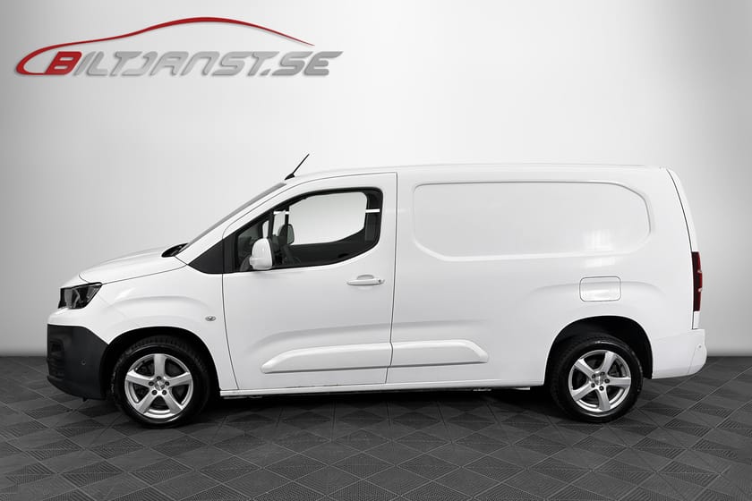 Bild 2 av Peugeot Partner Utökad Last PRO+ L2 130HK | NORDIC PACK | NY KAMREM