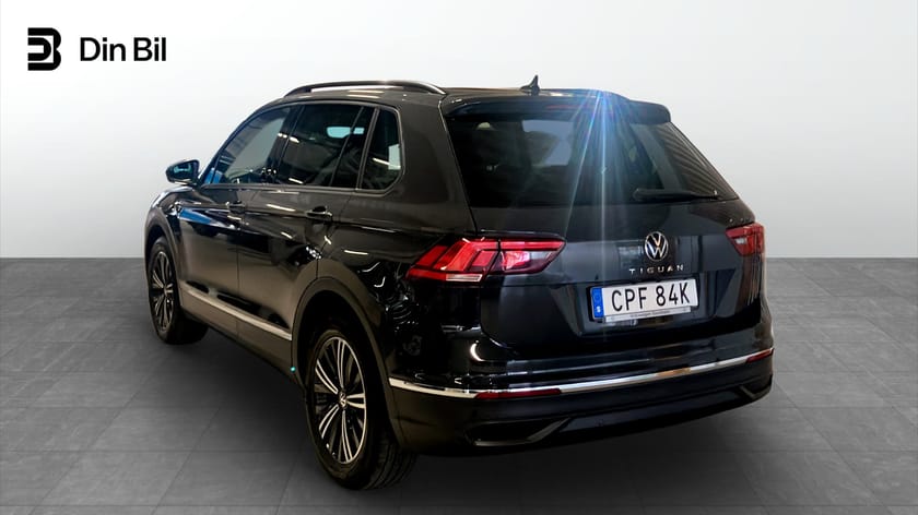 Bild 3 av Volkswagen Tiguan TSI150 DSG Drag/Digital cockpit/Backkamera