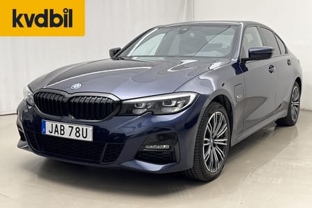 BMW 330e xDrive Sedan