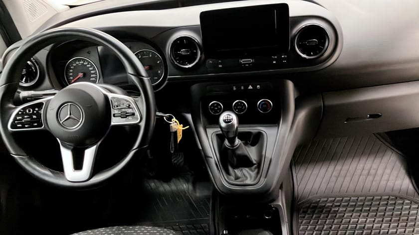 Bild 4 av Mercedes-Benz Citan 110 CDI SKÅP L1 |Dragkrok|Backkamera|