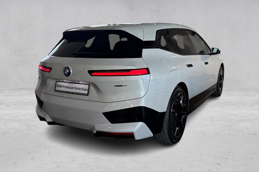 Bilde 5 av BMW iX xDrive40 Fully Charged|Harman|22"|Sportspakke|H.up|Hengerfeste