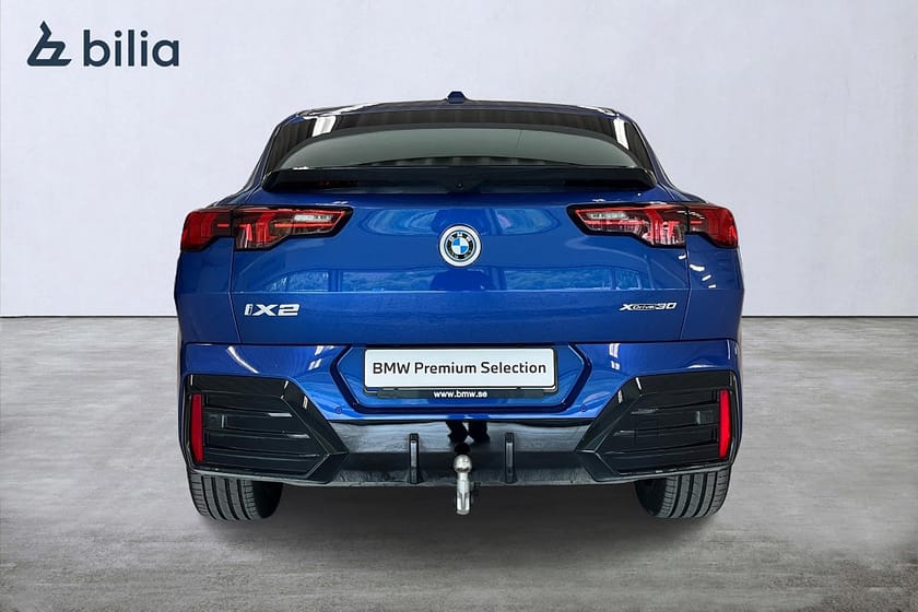 Bild 4 av BMW iX2 xDrive30 M-Sport | Drag | Aktiv.fart | Backkamera | 19"
