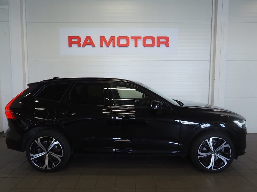 Bild 4 av Volvo XC60 Recharge T8 AWD Geartronic R-Design 392hk | Pano | 360°