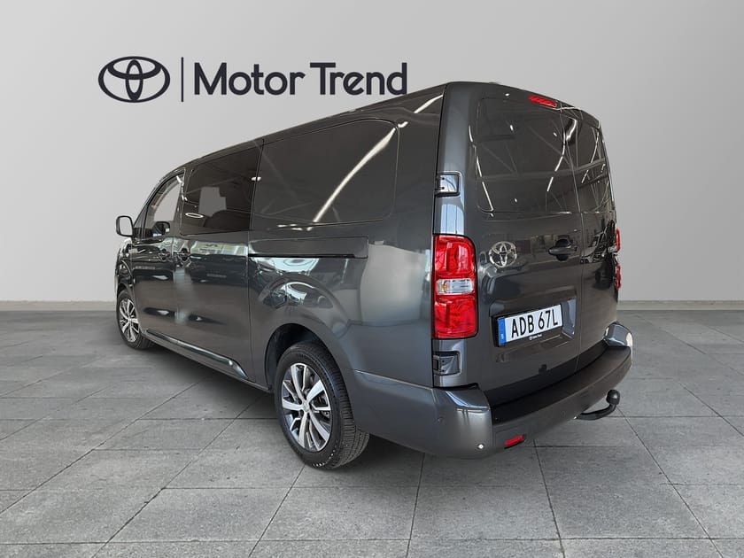 Bild 2 av Toyota Proace L1 LONG DUBBELHYTT 2,2D 180 HK AUTO PROFESSION