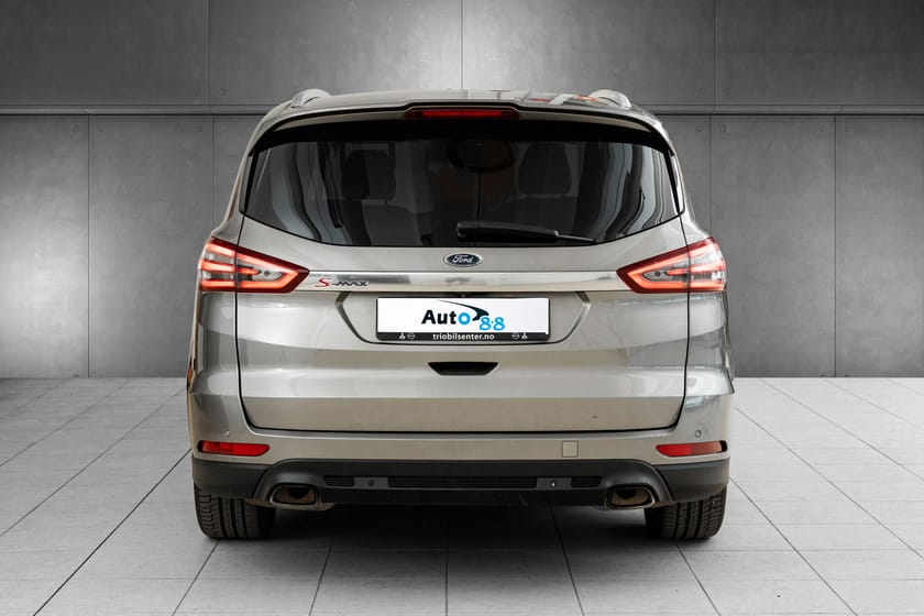 Bilde 4 av Ford S-MAX 2.0 TDCi AWD Titanium| 180hk | Webasto | Krok | 7-seter
