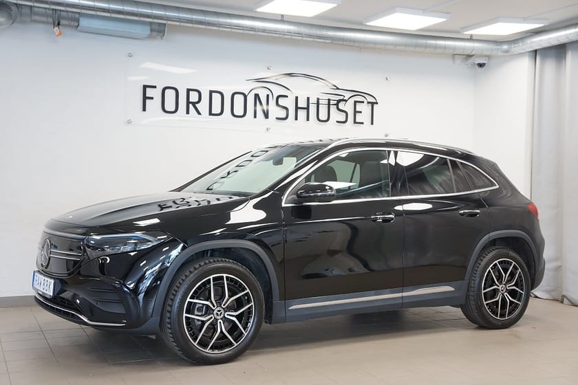 Bild 1 av Mercedes-Benz EQA 300 4MATIC AMG-LINE | SVENSKSÅLD