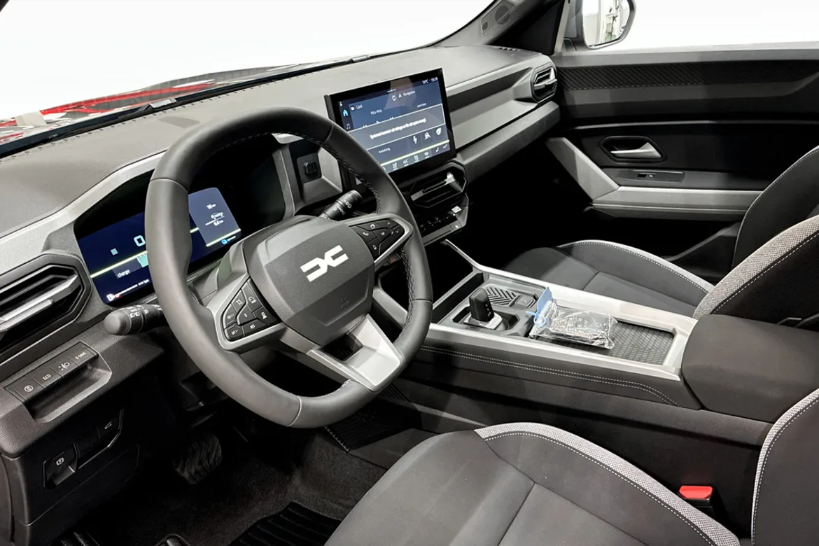 Dacia Bigster Hybrid 155
