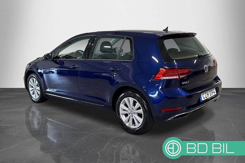 Bild 2 av Volkswagen Golf 1.0 TSI DSG VII 1.0 TSI BMT 110HK APPLE CARPLAY