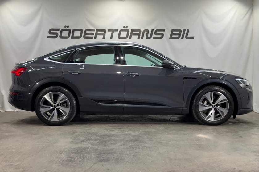 Bild 5 av Audi Q8 Sportback 55 e-tron quattro DRAG KAMERA MOMSBIL