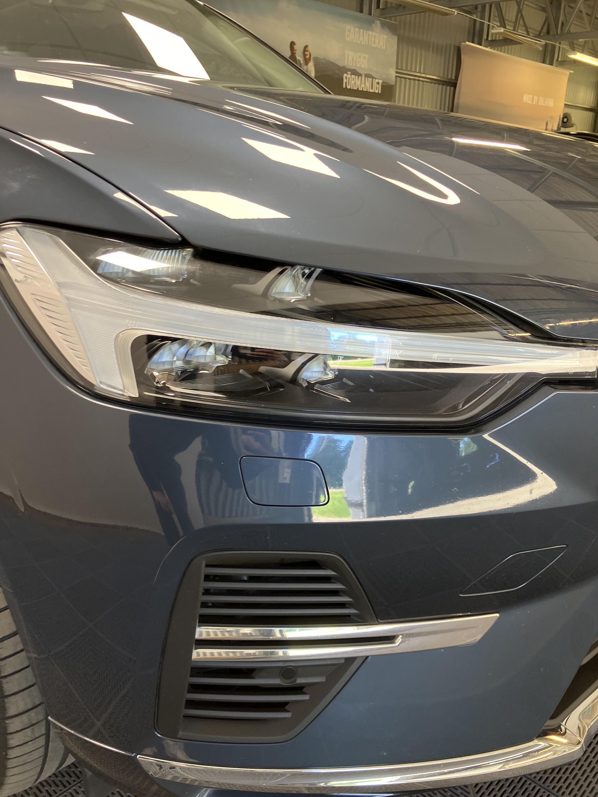 Volvo XC60 T6 Plug-In Hybrid AWD 2025, bild 4/10