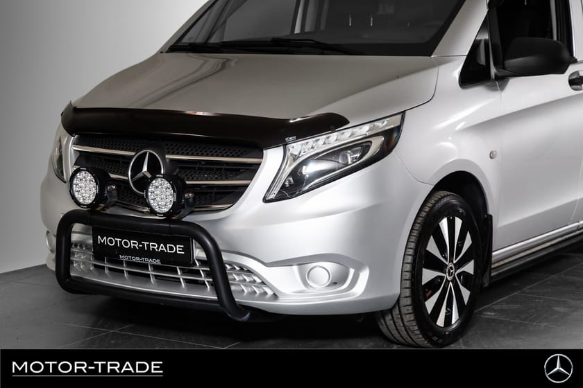 Bilde 2 av Mercedes-Benz Vito 119 BlueTEC 4MATIC 3.0t | 2xSkyvedører | Krok | Webasto | GARANTI
