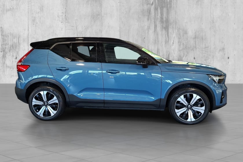 Bilde 4 av Volvo XC40 Recharge Twin Motor Ultimate - Hengerfeste/360/H&K/Pixel/Pano