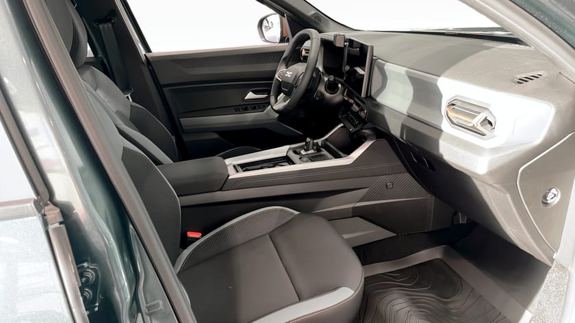 Bild 3 av Dacia Bigster Hybrid 155