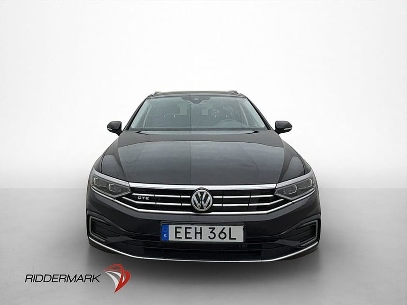 Bild 2 av Volkswagen Passat Sportscombi GTE Executive Cockpit P-Värm Kamera Drag