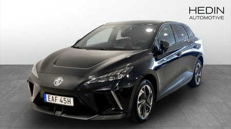 MG 4 Electric Long Range Luxury 360° Navi Carplay Värmare 62 kWh