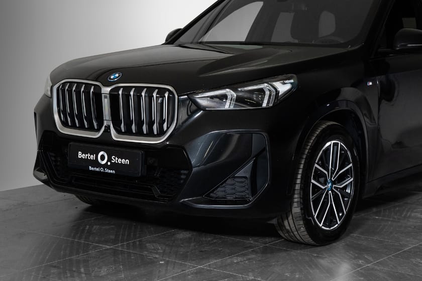 Bilde 2 av BMW iX1 xDrive30 M- Sport | xDrive | Massasje |Krok|360° | HeadUp