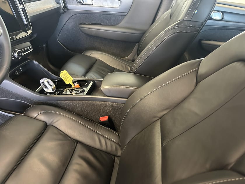 Bild 3 av Volvo XC40 Recharge T5 Inscription